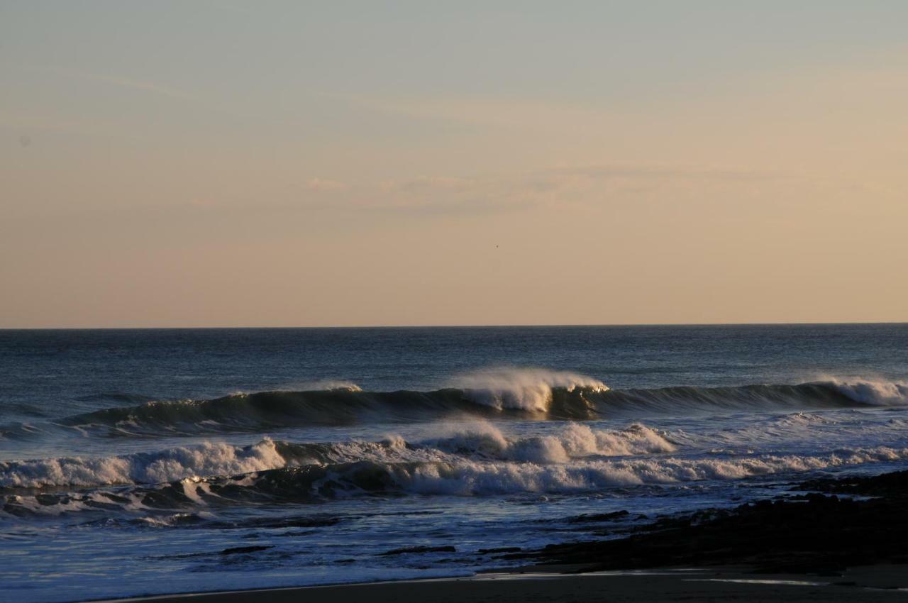 Jho'La Surf Camp Hostel Luz Buitenkant foto